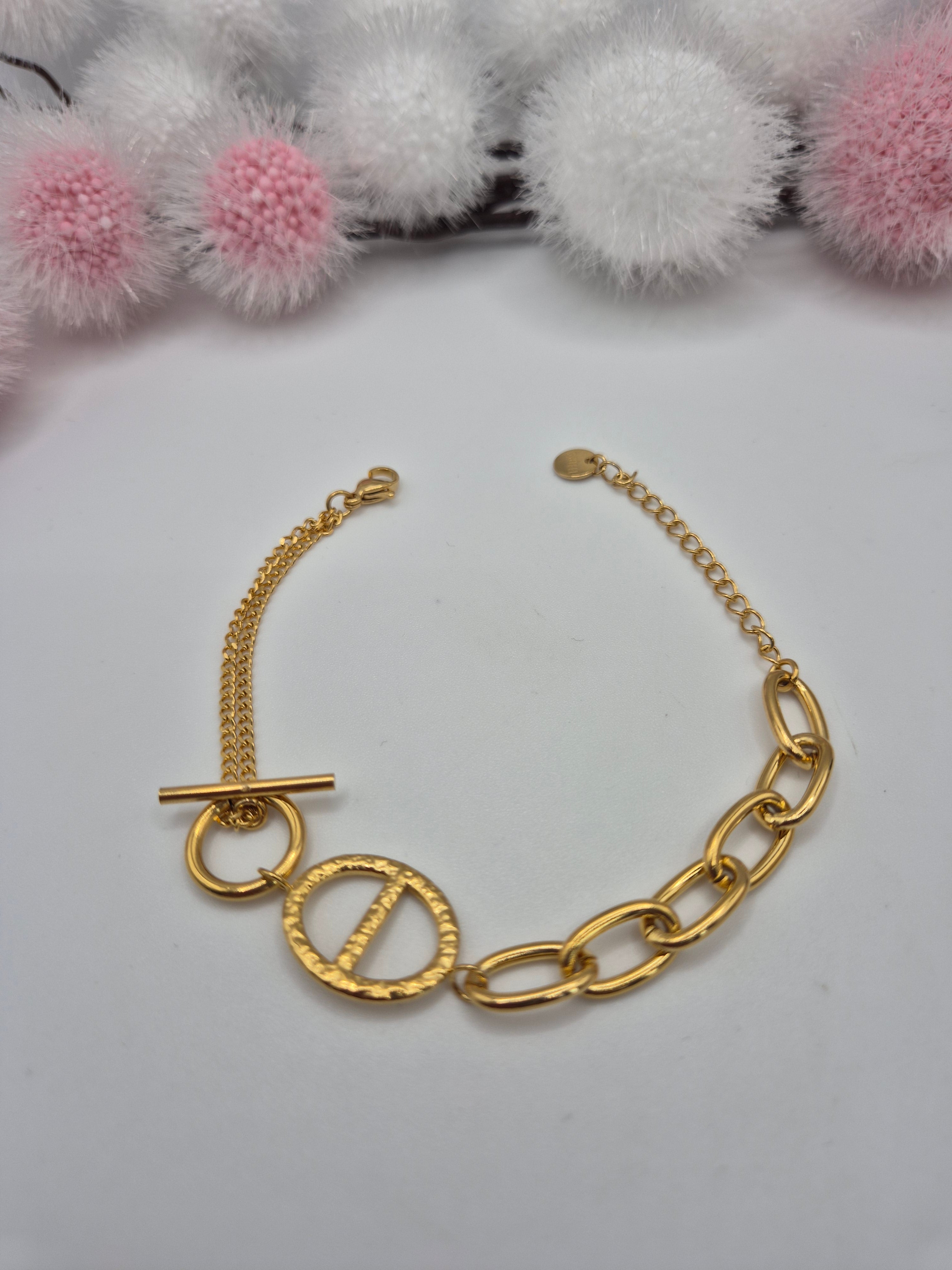 Bracelet Signature
