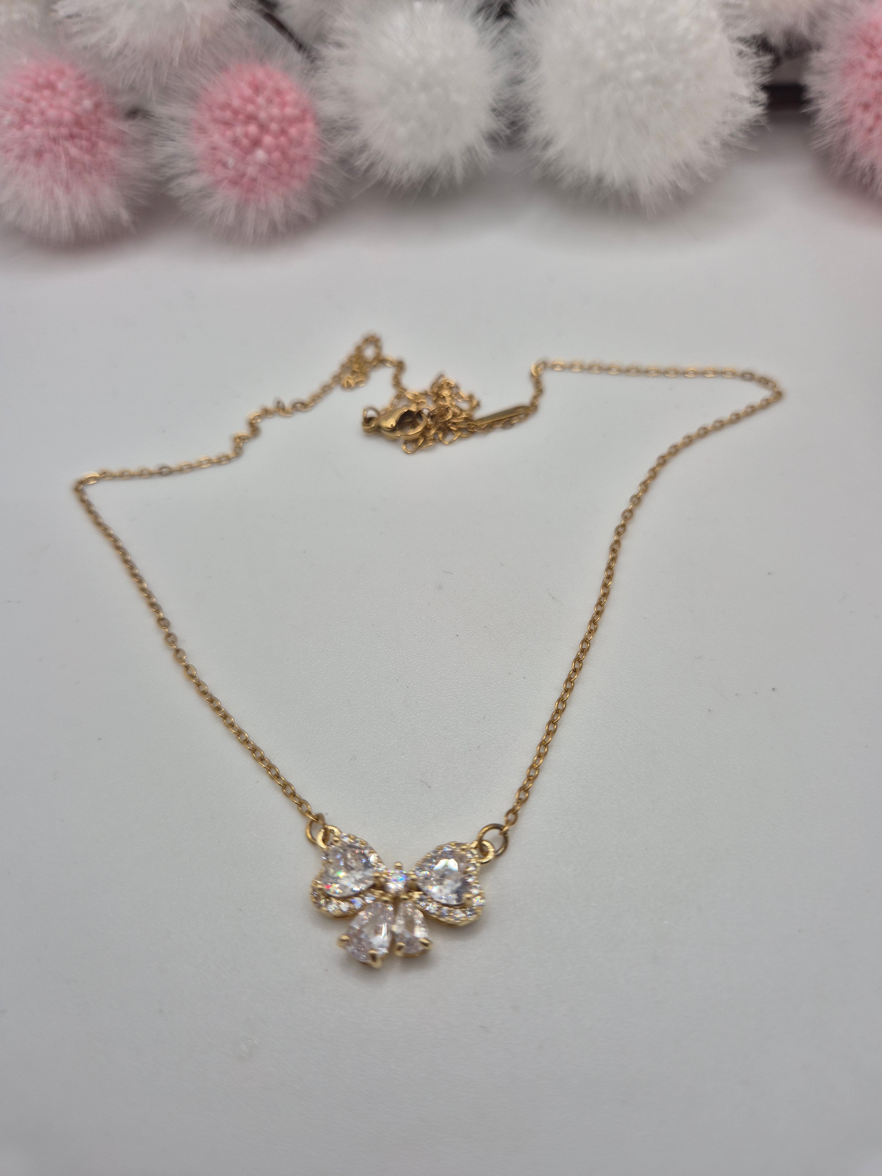 Collier Nova