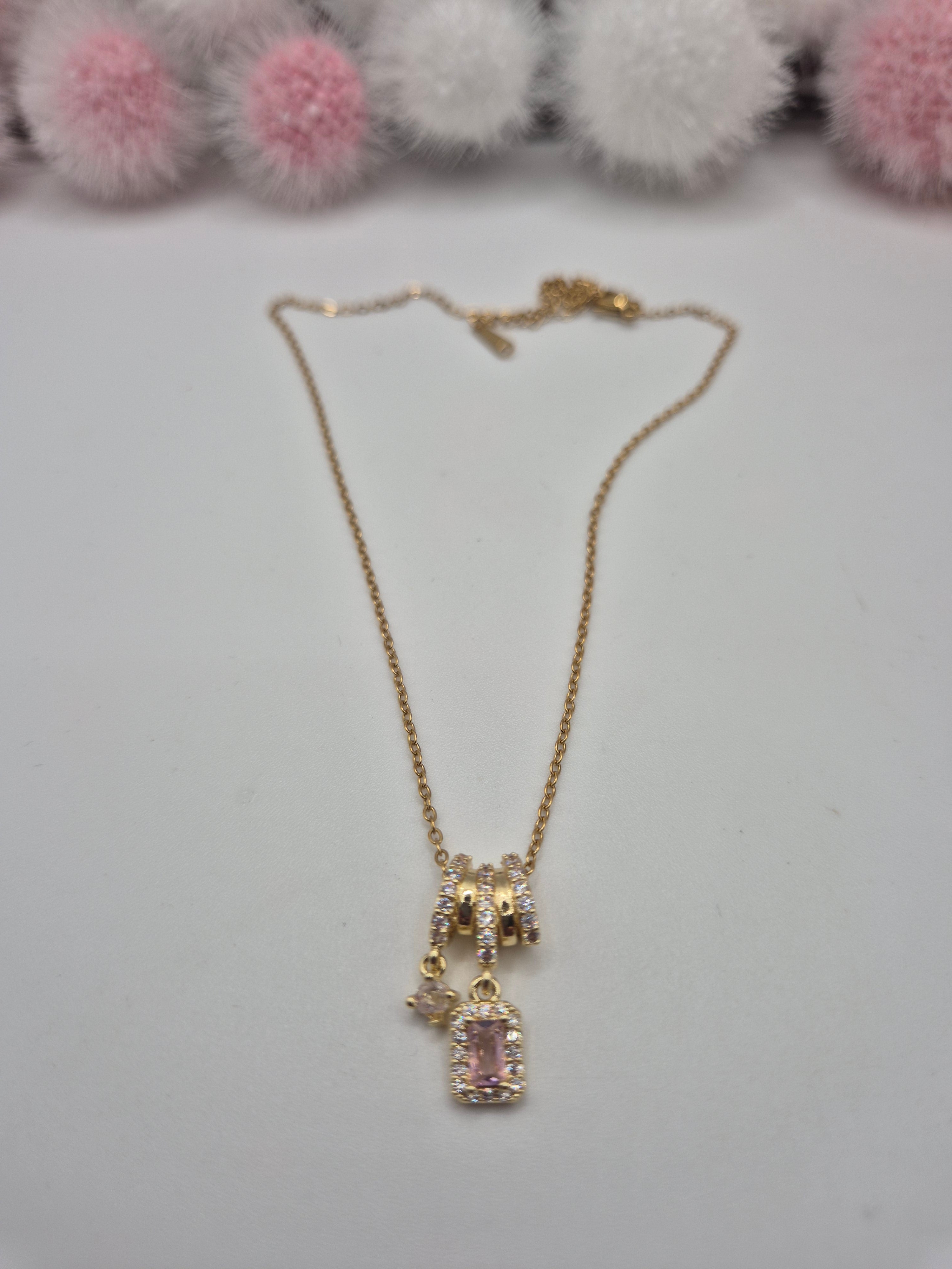 Collier Romance